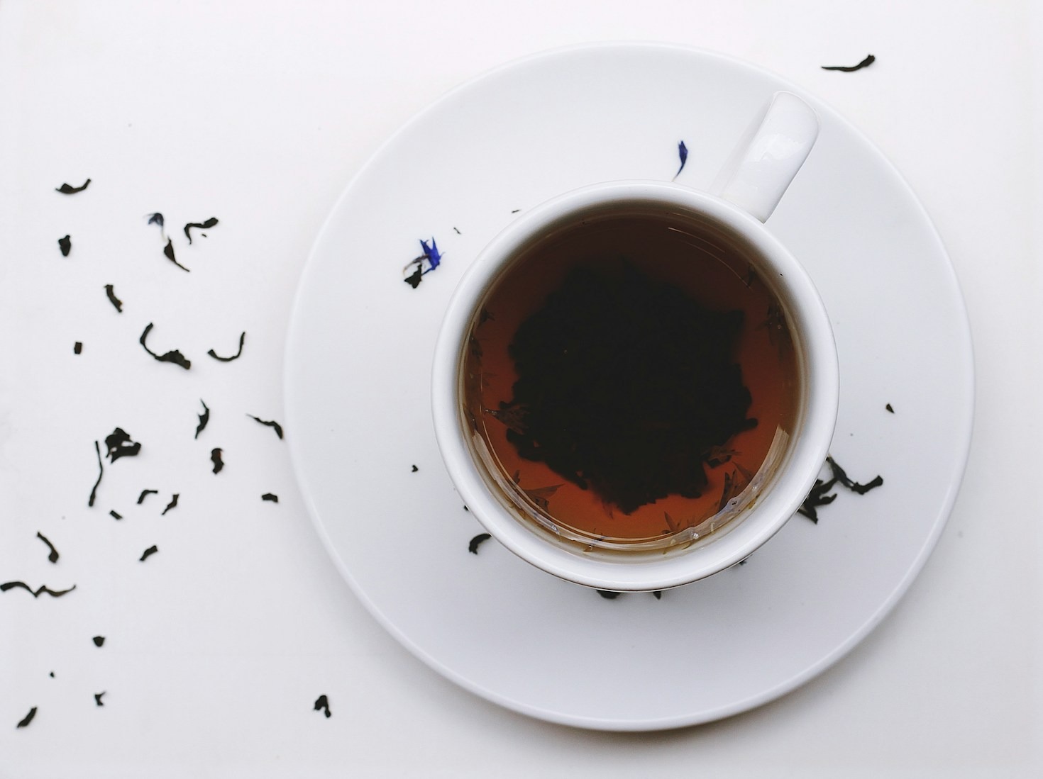 Top Reasons to Choose Alkhamees Tea Today